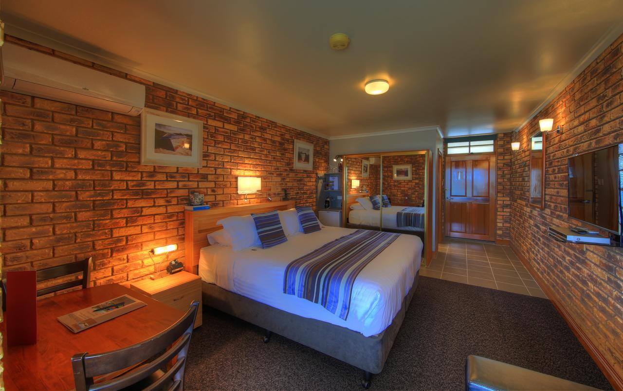 Stanley Village Waterfront Accommodation Exterior foto